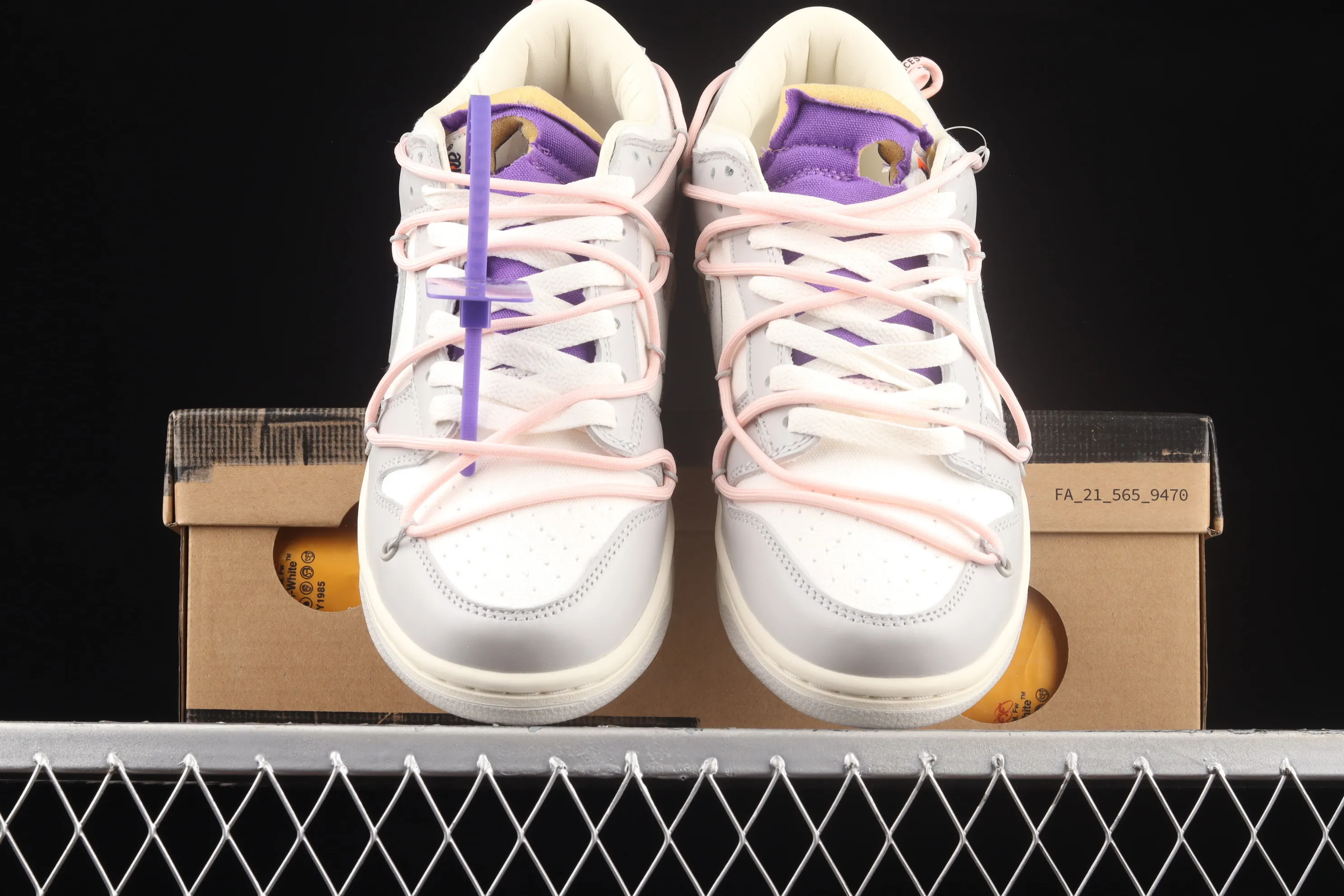 All Categories Nk SB Dunk Series Nk SB Dunk Low Low-top sneakers Pure original version OF x Nk Dunk Low OW Gray SB smashed backboard fashion casual sneakers DM1602-119